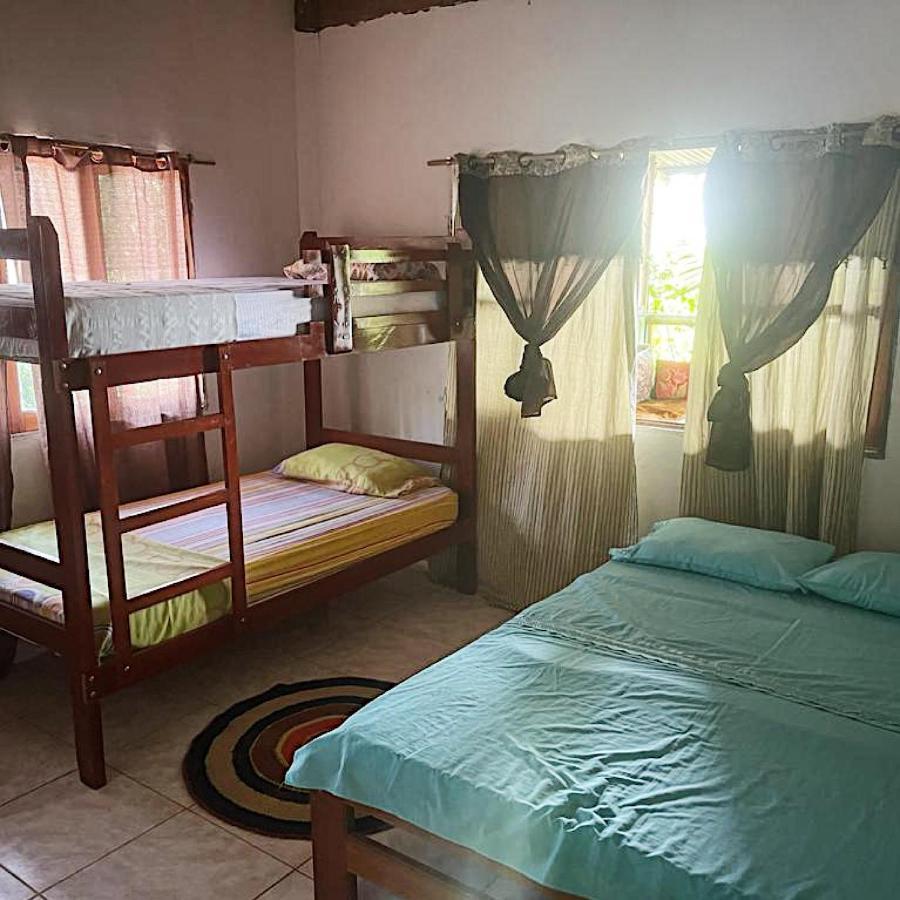 Hotel Maiku Amazonas Puerto Nariño Esterno foto